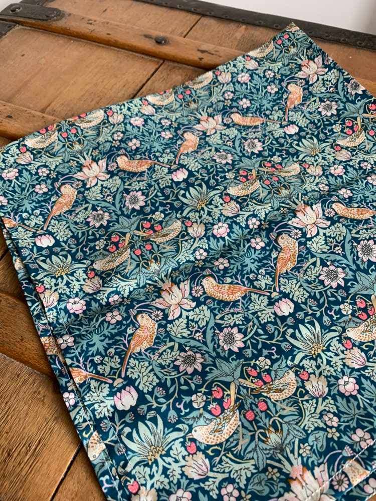 Carré Liberty Strawberry Thief canard