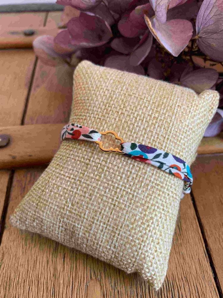 Bracelet Liberty Wiltshire bleu et rouge petit nuage doré 