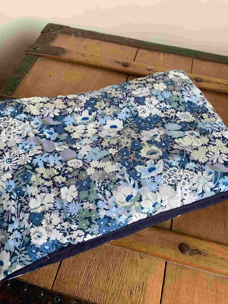 Tour de cou brodé bleu Chouette Liberty Thorpe Barjavel 2-6 ans