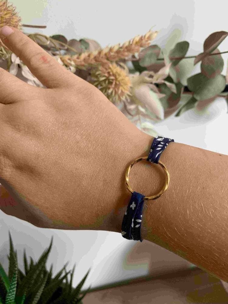 Bracelet Liberty Capel marine anneau torsadé