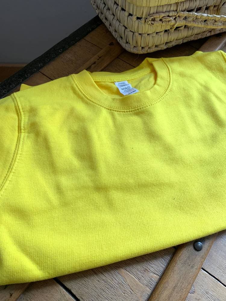 Sweat Yellow à personnaliser sur commande