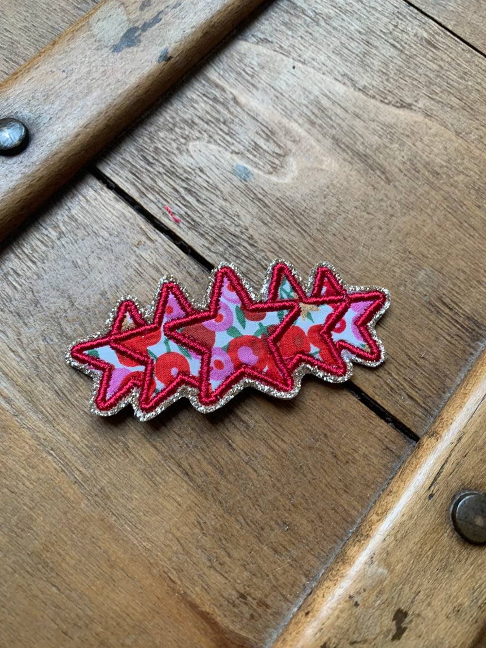 Barrette brodée Etoiles Wiltshire Stars petit modèle